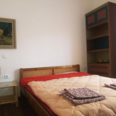 Experience An Easy Living Place Downtown In Афіни Екстер'єр фото
